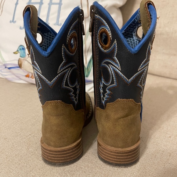 Twisted X Boot Size 6 Toddler Boy - Picture 2 of 7
